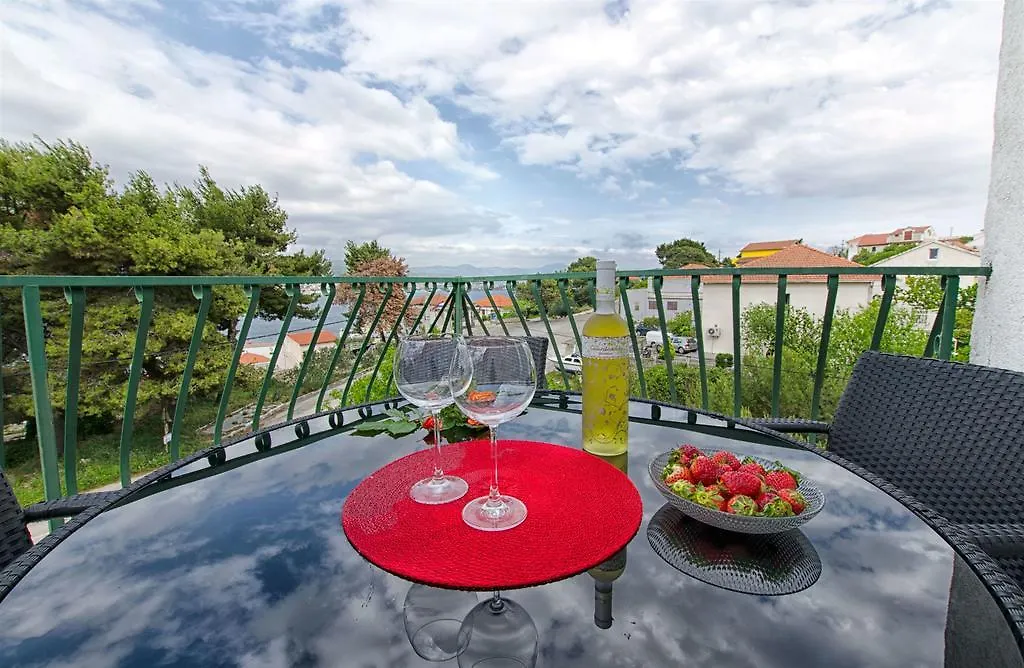 Apartment Teddy Bear Trogir 0*,