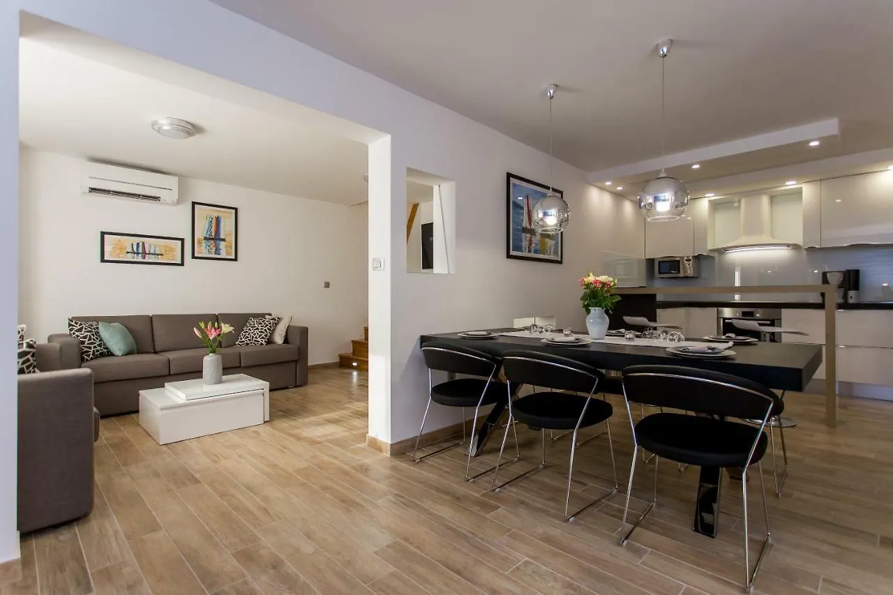 Apartment Teddy Bear Trogir Chorvatsko