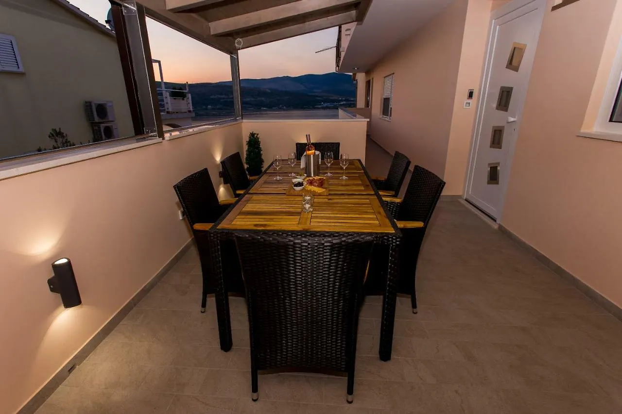 Apartment Teddy Bear Trogir Croatia